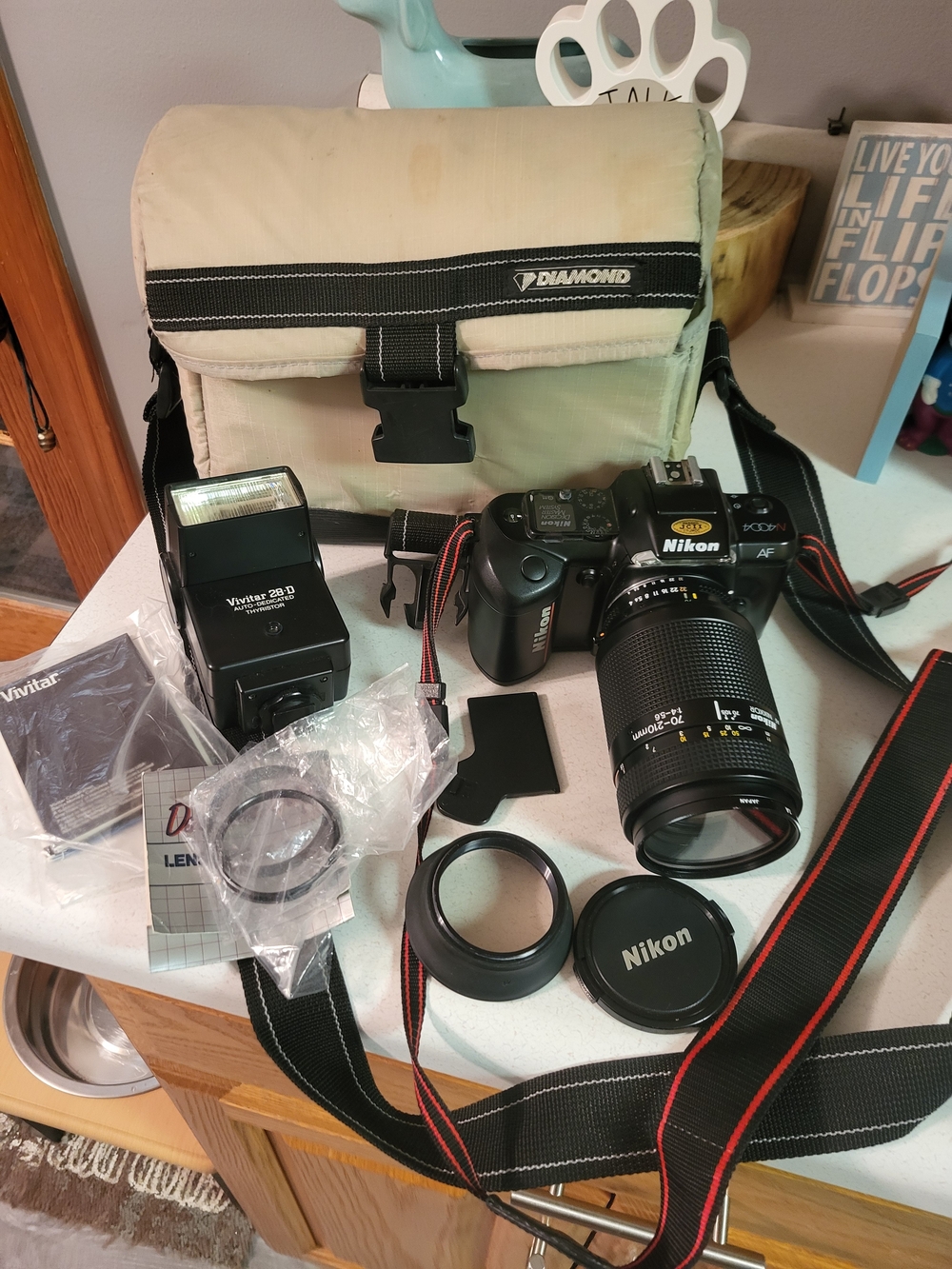 Nikon Black 35mm SLR Camera with 70-210mm Lens and Accessories READ